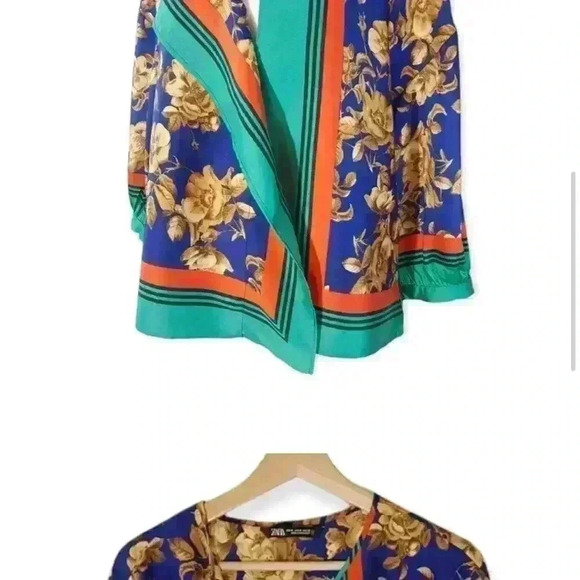 ZARA-   Floral Satin Blouse 3/4 sleeves V neck Sz S - NWOT - Picture 3 of 10